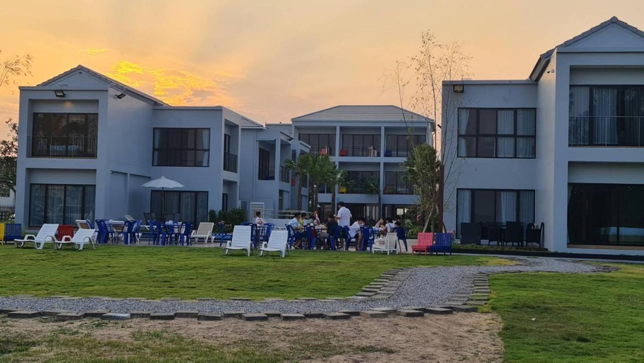 Hatchao Heritage Beach Front Resort Ban Hat Cha Samran Exteriör bild