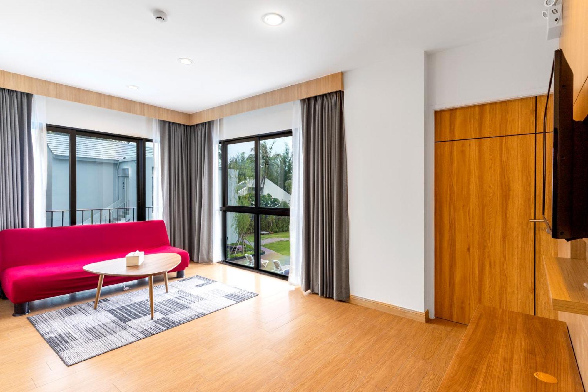 Hatchao Heritage Beach Front Resort Ban Hat Cha Samran Exteriör bild